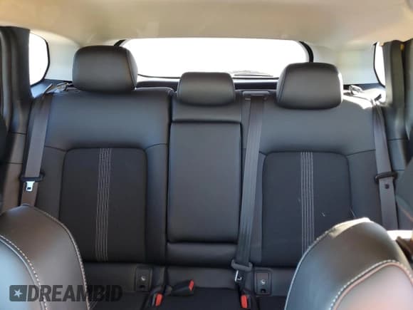 ✅ 2025 Mazda CX-50 Hybrid Preferred Package • VIN: 7MMVAABW5SN126466 • Lot: 90836695. Wystawiony na Copart z przebiegiem 2 582 mil. Bezpłatny archiwum sprzedaży aukcyjnych z USA i szczegółowy raport historii pojazdu na DreamBid. Zdjęcie 10.