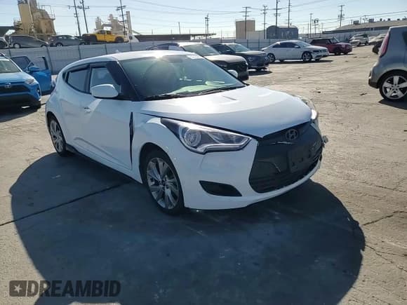 ✅ 2016 Hyundai Veloster • VIN: KMHTC6AD3GU268452 • Lot: 84065464. Wystawiony na Copart z przebiegiem 105 205 mil. Bezpłatny archiwum sprzedaży aukcyjnych z USA i szczegółowy raport historii pojazdu na DreamBid. Zdjęcie 10.
