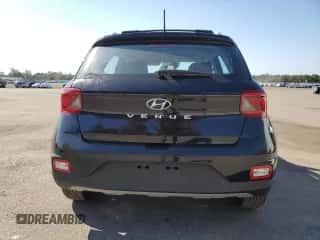 2023 Hyundai Venue SEL z VIN KMHRC8A30PU256269, wystawiony jako Copart lot #70514223 z przebiegiem 4 996 mil mil oraz . Historia ofert i sprzedaży dostępna na DreamBid. Obrazek 6.