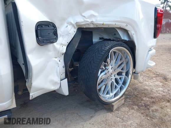 ✅ 2021 GMC Sierra 1500 Denali • VIN: 3GTU9FEL4MG123072 • Лот: 43257227. Опубликован ранее на IAAI с пробегом 136 838 миль. Бесплатный доступ к архиву аукционных продаж из США и подробный отчёт об истории автомобиля на DreamBid. Изображение 18.