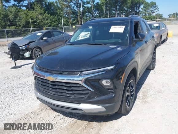 2024 Chevrolet TrailBlazer LT с VIN KL79MPS25RB216931, выставлен на аукционе IAAI как лот 43365289 с пробегом 27 060 миль миль и . История ставок и продаж доступна на DreamBid. Изображение 6.