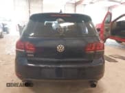 ✅ 2011 Volkswagen Golf GTI w/Sunroof & Navi PZEV • VIN: WVWHD7AJ1BW254131 • Лот: 42471752. Опубликован ранее на IAAI с пробегом 118 262 миль. Бесплатный доступ к архиву аукционных продаж из США и подробный отчёт об истории автомобиля на DreamBid. Изображение 16.