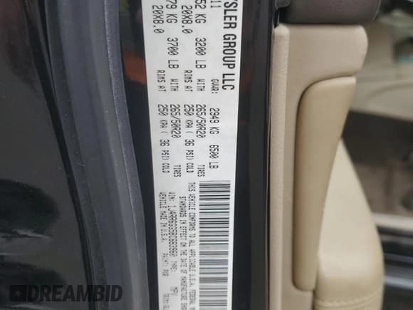 ✅ 2011 Jeep Grand Cherokee Overland • VIN: 1J4RR6GG5BC683960 • Lot: 89606095. Listed on Copart with 173,214 mi. Free auction sales archive from the USA and detailed vehicle history report at DreamBid. Image 12.