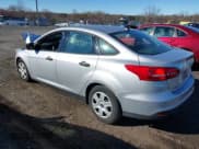 ✅ 2016 Ford Focus S • VIN: 1FADP3E29GL389986 • Lot: 43748330. Wystawiony na IAAI z przebiegiem 76 471 mil. Bezpłatny archiwum sprzedaży aukcyjnych z USA i szczegółowy raport historii pojazdu na DreamBid. Zdjęcie 3.