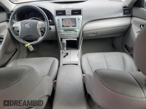 ✅ 2008 Toyota Camry • VIN: 4T1BB46K28U038624 • Lot: 93908855. Wystawiony na Copart z przebiegiem 138 745 mil. Bezpłatny archiwum sprzedaży aukcyjnych z USA i szczegółowy raport historii pojazdu na DreamBid. Zdjęcie 8.