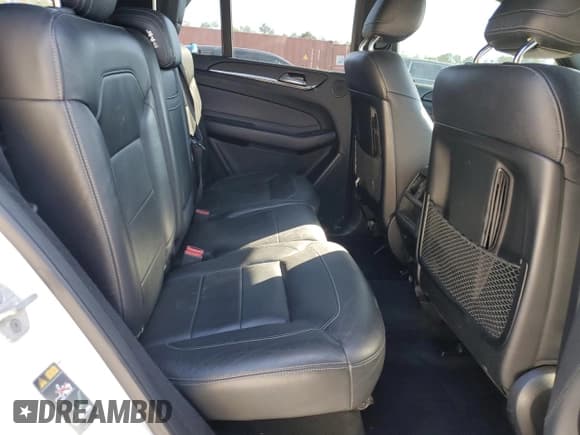 ✅ 2016 Mercedes-Benz GLE 400 • VIN: 4JGDA5GB9GA648813 • Lot: 90678645. Wystawiony na Copart z przebiegiem 154 526 mil. Bezpłatny archiwum sprzedaży aukcyjnych z USA i szczegółowy raport historii pojazdu na DreamBid. Zdjęcie 11.