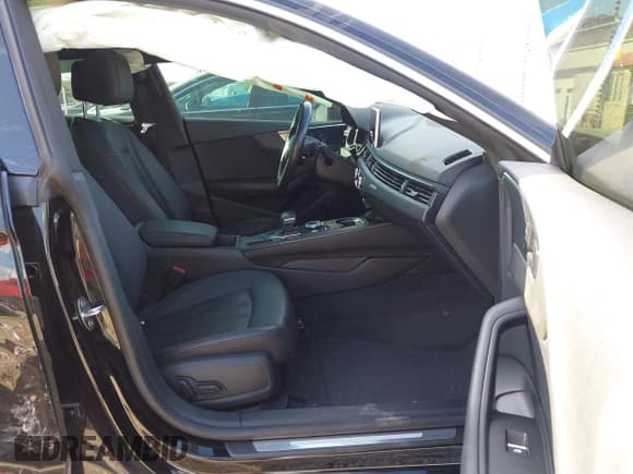 ✅ 2018 Audi A5 Sportback Premium Plus • VIN: WAUBNDF52JA090989 • Лот: 43369141. Опубликован ранее на IAAI с пробегом 63 622 миль. Бесплатный доступ к архиву аукционных продаж из США и подробный отчёт об истории автомобиля на DreamBid. Изображение 5.