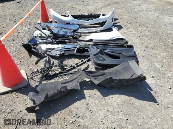 ✅ 2016 Chevrolet Volt Premier • VIN: 1G1RD6S53GU115419 • Lot: 49961764. Wystawiony na Copart z przebiegiem 49 859 mil. Bezpłatny archiwum sprzedaży aukcyjnych z USA i szczegółowy raport historii pojazdu na DreamBid. Zdjęcie 12.