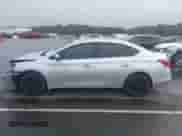 2017 Nissan Sentra SR с VIN 3N1AB7AP0HY350686, выставлен на аукционе IAAI как лот 43161158 с пробегом 141 888 миль миль и . История ставок и продаж доступна на DreamBid. Изображение 14.