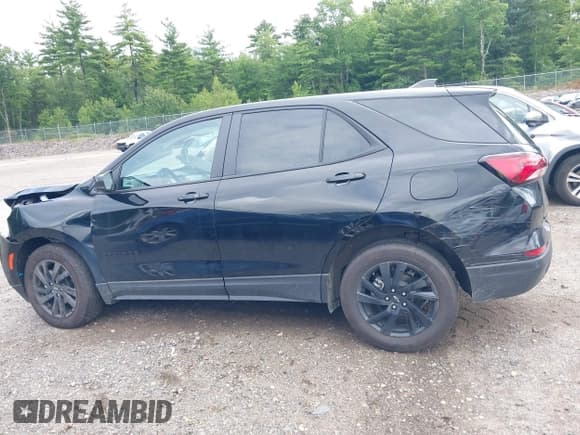 ✅ 2023 Chevrolet Equinox LS • VIN: 3GNAXSEG0PL202276 • Lot: 40040996. Listed on IAAI with 15,866 mi. Free auction sales archive from the USA and detailed vehicle history report at DreamBid. Image 15.