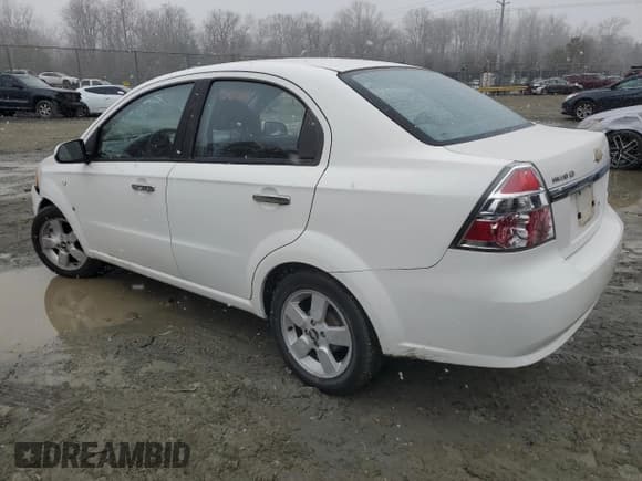 ✅ 2008 Chevrolet Aveo LT • VIN: KL1TG56608B263677 • Lot: 44495655. Wystawiony na Copart z przebiegiem 131 918 mil. Bezpłatny archiwum sprzedaży aukcyjnych z USA i szczegółowy raport historii pojazdu na DreamBid. Zdjęcie 2.
