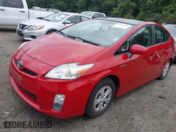 ✅ 2010 Toyota Prius III • VIN: JTDKN3DU7A0049061 • Лот: 43016643. Опубликован ранее на IAAI с пробегом 133 374 миль. Бесплатный доступ к архиву аукционных продаж из США и подробный отчёт об истории автомобиля на DreamBid. Изображение 2.