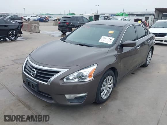 ✅ 2015 Nissan Altima S • VIN: 1N4AL3AP8FC156731 • Лот: 42331340. Опубликован ранее на IAAI с пробегом 263 945 миль. Бесплатный доступ к архиву аукционных продаж из США и подробный отчёт об истории автомобиля на DreamBid. Изображение 2.