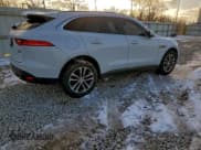 ✅ 2019 Jaguar F-Pace 25t Premium • VIN: SADCJ2FX9KA365823 • Lot: 95404975. Wystawiony na Copart z przebiegiem 119 062 mil. Bezpłatny archiwum sprzedaży aukcyjnych z USA i szczegółowy raport historii pojazdu na DreamBid. Zdjęcie 3.