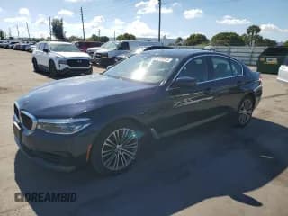 ✅ 2019 BMW 5 Series 530i • VIN: WBAJA5C50KBX87882 • Lot: 93598575. Listed on Copart with 100,080 mi. Free auction sales archive from the USA and detailed vehicle history report at DreamBid. Image 1.