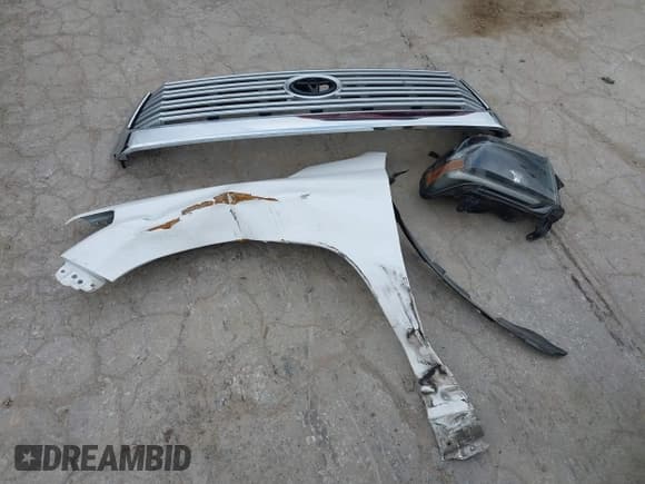 ✅ 2017 Toyota Tundra SR5 • VIN: 5TFEW5F14HX220598 • Лот: 42244935. Опубликован ранее на IAAI с пробегом 95 617 миль. Бесплатный доступ к архиву аукционных продаж из США и подробный отчёт об истории автомобиля на DreamBid. Изображение 12.