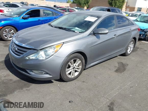 ✅ 2014 Hyundai Sonata GLS • VIN: 5NPEB4AC0EH863858 • Lot: 43487125. Listed on IAAI with Not provided. Free auction sales archive from the USA and detailed vehicle history report at DreamBid. Image 2.