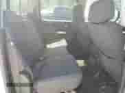 ✅ 2018 Chevrolet Silverado 1500 LT • VIN: 1GCUKREC7JF124610 • Лот: 65328055. Опубликован ранее на Copart с пробегом 216 175 миль. Бесплатный доступ к архиву аукционных продаж из США и подробный отчёт об истории автомобиля на DreamBid. Изображение 10.