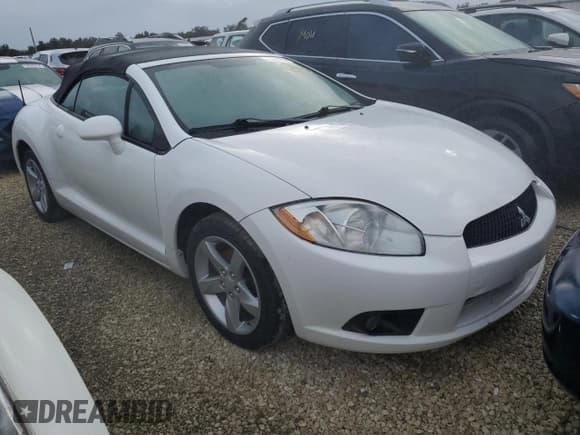 ✅ 2009 Mitsubishi Eclipse GS • VIN: 4A3AL25F89E042868 • Lot: 74509424. Wystawiony na Copart z przebiegiem Nie podano. Bezpłatny archiwum sprzedaży aukcyjnych z USA i szczegółowy raport historii pojazdu na DreamBid. Zdjęcie 4.