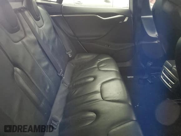 ✅ 2019 Tesla Model S 100D • VIN: 5YJSA1E41KF339541 • Лот: 90739005. Опубликован ранее на Copart с пробегом Не указан. Бесплатный доступ к архиву аукционных продаж из США и подробный отчёт об истории автомобиля на DreamBid. Изображение 10.