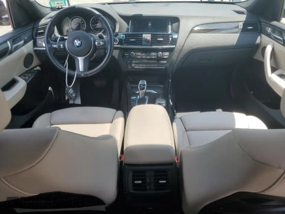 ✅ 2017 BMW X4 M40i • VIN: 5UXXW7C52H0U25209 • Lot: 61576095. Listed on Copart with 91,110 mi. Free auction sales archive from the USA and detailed vehicle history report at DreamBid. Image 8.