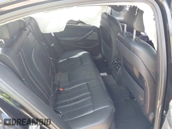 ✅ 2017 BMW 5 Series 540i • VIN: WBAJE5C38HG915767 • Lot: 42724169. Listed on IAAI with 68,246 mi. Free auction sales archive from the USA and detailed vehicle history report at DreamBid. Image 8.