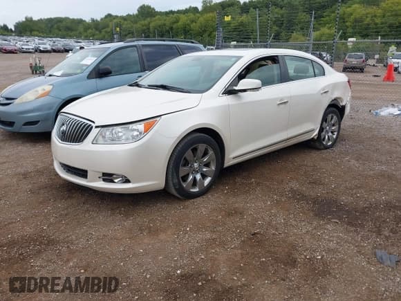 ✅ 2013 Buick LaCrosse Leather • VIN: 1G4GC5E38DF130838 • Лот: 43126858. Опубликован ранее на IAAI с пробегом 158 433 миль. Бесплатный доступ к архиву аукционных продаж из США и подробный отчёт об истории автомобиля на DreamBid. Изображение 17.