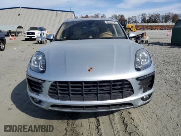 ✅ 2015 Porsche Macan S • VIN: WP1AB2A56FLB57820 • Lot: 93069745. Wystawiony na Copart z przebiegiem 106 497 mil. Bezpłatny archiwum sprzedaży aukcyjnych z USA i szczegółowy raport historii pojazdu na DreamBid. Zdjęcie 5.
