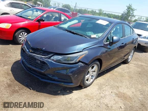 2016 Chevrolet Cruze LT with VIN 1G1BE5SM5G7269564, listed as a IAAI auction lot 42647283 with 149,326 mi miles and . Bid and sale history available at DreamBid. Image 2.