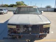 ✅ 1991 Chevrolet Silverado 1500 • VIN: 2GCEC19K8M1160225 • Lot: 73439084. Wystawiony na Copart z przebiegiem 324 398 mil. Bezpłatny archiwum sprzedaży aukcyjnych z USA i szczegółowy raport historii pojazdu na DreamBid. Zdjęcie 5.