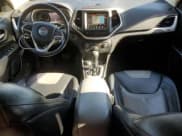 ✅ 2014 Jeep Cherokee Limited • VIN: 1C4PJMDB1EW309835 • Lot: 89834825. Listed on Copart with 118,960 mi. Free auction sales archive from the USA and detailed vehicle history report at DreamBid. Image 8.