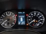 ✅ 2022 Nissan Sentra S • VIN: 3N1AB8BV1NY253589 • Lot: 43209975. Wystawiony na IAAI z przebiegiem 49 261 mil. Bezpłatny archiwum sprzedaży aukcyjnych z USA i szczegółowy raport historii pojazdu na DreamBid. Zdjęcie 7.