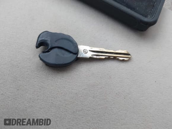 ✅ 2011 GMC Acadia SL • VIN: 1GKKRNED7BJ300014 • Лот: 43795561. Опубликован ранее на IAAI с пробегом 146 240 миль. Бесплатный доступ к архиву аукционных продаж из США и подробный отчёт об истории автомобиля на DreamBid. Изображение 11.