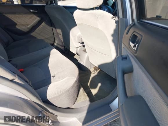 ✅ 2002 Honda Civic EX • VIN: 1HGES267X2L017746 • Lot: 43388226. Listed on IAAI with 209,547 mi. Free auction sales archive from the USA and detailed vehicle history report at DreamBid. Image 8.