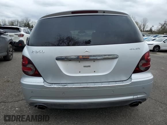 ✅ 2008 Mercedes-Benz R 3.5L • VIN: 4JGCB65EX8A086790 • Lot: 51023835. Listed on Copart with 146,701 mi. Free auction sales archive from the USA and detailed vehicle history report at DreamBid. Image 6.