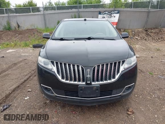 ✅ 2013 Lincoln MKX • VIN: 2LMDJ8JK0DBL20646 • Lot: 42806388. Wystawiony na IAAI z przebiegiem 186 753 mil. Bezpłatny archiwum sprzedaży aukcyjnych z USA i szczegółowy raport historii pojazdu na DreamBid. Zdjęcie 12.