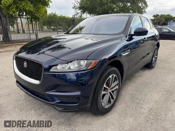 ✅ 2020 Jaguar F-Pace 25t Premium • VIN: SADCJ2FX8LA619250 • Лот: 80129185. Опубликован ранее на Copart с пробегом 44 773 миль. Бесплатный доступ к архиву аукционных продаж из США и подробный отчёт об истории автомобиля на DreamBid. Изображение 1.