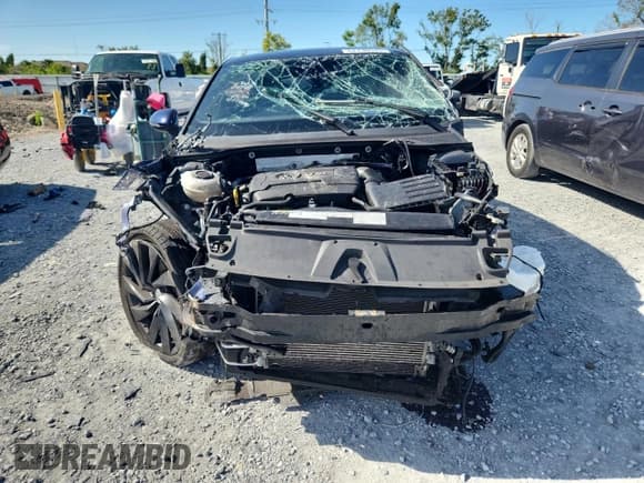 ✅ 2019 Volkswagen Arteon SE R-Line • VIN: WVWFR7AN0KE025151 • Лот: 62730575. Опубликован ранее на Copart с пробегом 66 993 миль. Бесплатный доступ к архиву аукционных продаж из США и подробный отчёт об истории автомобиля на DreamBid. Изображение 5.