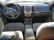 ✅ 2011 Hyundai Santa Fe GLS • VIN: 5XYZGDAG9BG019617 • Lot: 82813104. Listed on Copart with 183,683 mi. Free auction sales archive from the USA and detailed vehicle history report at DreamBid. Image 8.