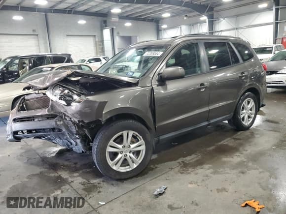 ✅ 2012 Hyundai Santa Fe SE • VIN: 5XYZH4AG4CG157273 • Lot: 72209534. Listed on Copart with 114,915 mi. Free auction sales archive from the USA and detailed vehicle history report at DreamBid. Image 1.