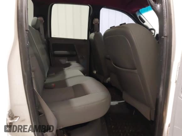 ✅ 2007 Dodge 2500 SLT • VIN: 1D7KS28C87J567211 • Lot: 41344967. Listed on IAAI with 194,618 mi. Free auction sales archive from the USA and detailed vehicle history report at DreamBid. Image 8.