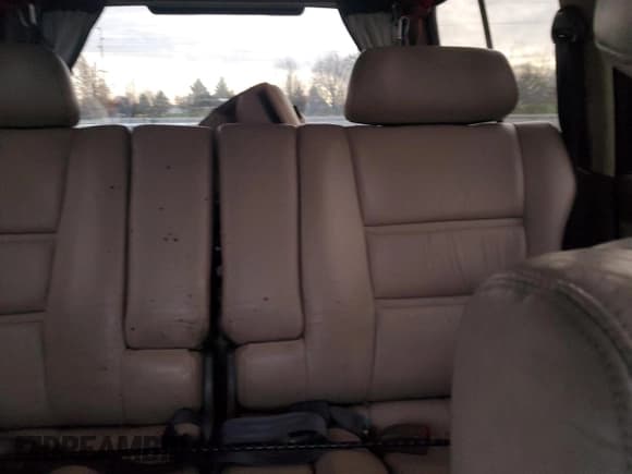 ✅ 1996 Toyota Land Cruiser • VIN: JT3HJ85JXT0142784 • Lot: 81755434. Listed on Copart with 370,361 mi. Free auction sales archive from the USA and detailed vehicle history report at DreamBid. Image 10.