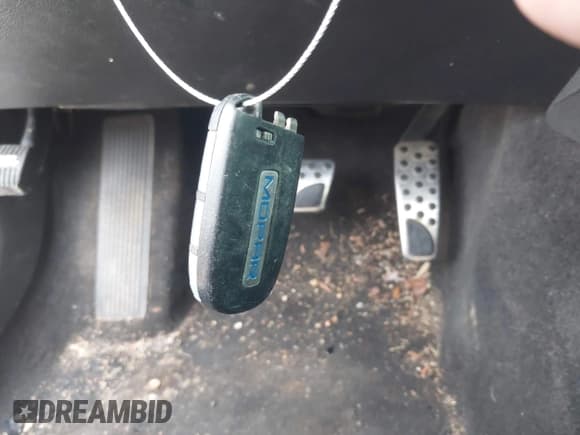 ✅ 2011 Dodge Charger Mopar 11 • VIN: 2B3CL5CT8BH615970 • Лот: 42337205. Опубликован ранее на IAAI с пробегом 209 872 миль. Бесплатный доступ к архиву аукционных продаж из США и подробный отчёт об истории автомобиля на DreamBid. Изображение 11.