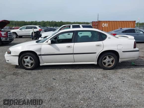 2002 Chevrolet Impala LS z VIN 2G1WH55K129243635, wystawiony jako IAAI lot #43297045 z przebiegiem 116 845 mil mil oraz . Historia ofert i sprzedaży dostępna na DreamBid. Obrazek 14.