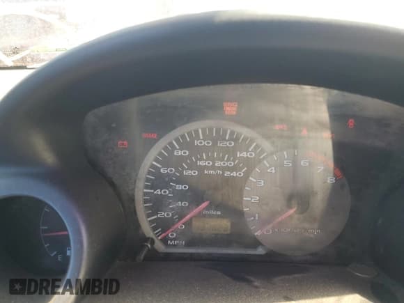 ✅ 2004 Mitsubishi Eclipse RS • VIN: 4A3AC34G34E080226 • Lot: 47011115. Wystawiony na Copart z przebiegiem 131 629 mil. Bezpłatny archiwum sprzedaży aukcyjnych z USA i szczegółowy raport historii pojazdu na DreamBid. Zdjęcie 9.