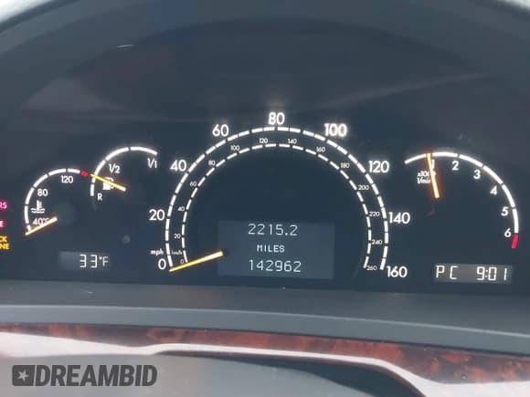 ✅ 2004 Mercedes-Benz S 500 • VIN: WDBNG84J24A404189 • Lot: 41337556. Listed on IAAI with 142,962 mi. Free auction sales archive from the USA and detailed vehicle history report at DreamBid. Image 7.