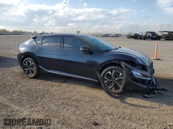 ✅ 2024 Kia EV6 Wind • VIN: KNDC3DLC4R5620898 • Lot: 84739075. Wystawiony na Copart z przebiegiem 10 919 mil. Bezpłatny archiwum sprzedaży aukcyjnych z USA i szczegółowy raport historii pojazdu na DreamBid. Zdjęcie 4.