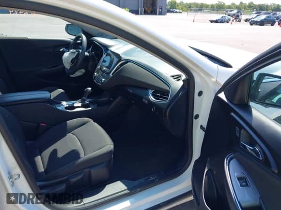 2020 Chevrolet Malibu LT с VIN 1G1ZD5ST2LF062882, выставлен на аукционе IAAI как лот 43018969 с пробегом 74 589 миль миль и . История ставок и продаж доступна на DreamBid. Изображение 5.