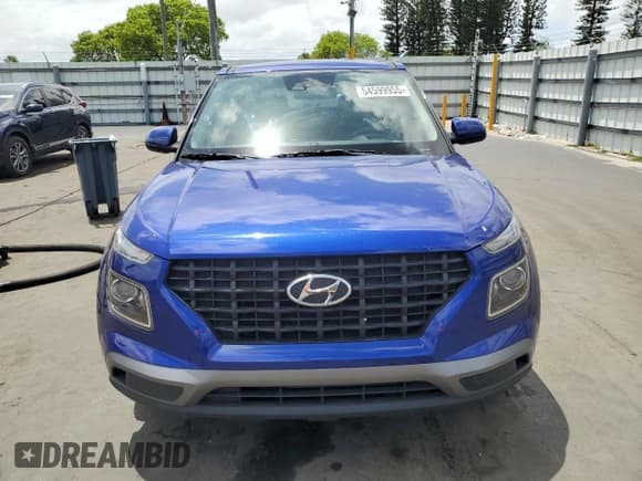 ✅ 2020 Hyundai Venue SE • VIN: KMHRB8A30LU018208 • Lot: 54599955. Listed on Copart with 50,704 mi. Free auction sales archive from the USA and detailed vehicle history report at DreamBid. Image 5.