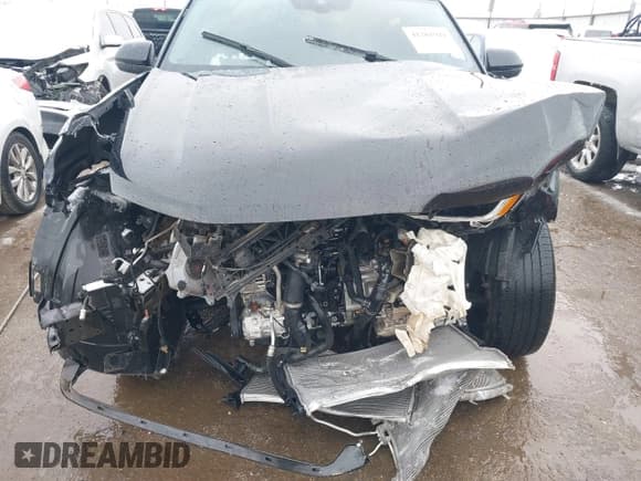 ✅ 2024 Volkswagen Atlas SE • VIN: 1V2LE2CA7RC210703 • Lot: 41281929. Wystawiony na IAAI z przebiegiem Nie podano. Bezpłatny archiwum sprzedaży aukcyjnych z USA i szczegółowy raport historii pojazdu na DreamBid. Zdjęcie 6.